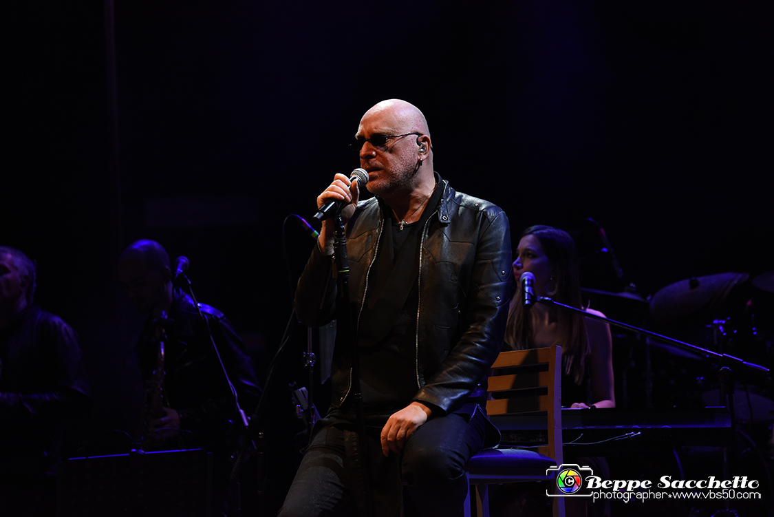 VBS_9026 - Concerto Mario Biondi - Romantic Tour 2022.jpg